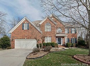 8801 Cumberland Ct, Waxhaw, NC 28173