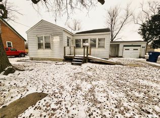 617 W 1st St, Sparta, IL 62286