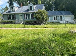 6 Roosevelt Ter, Springfield, MA 01109