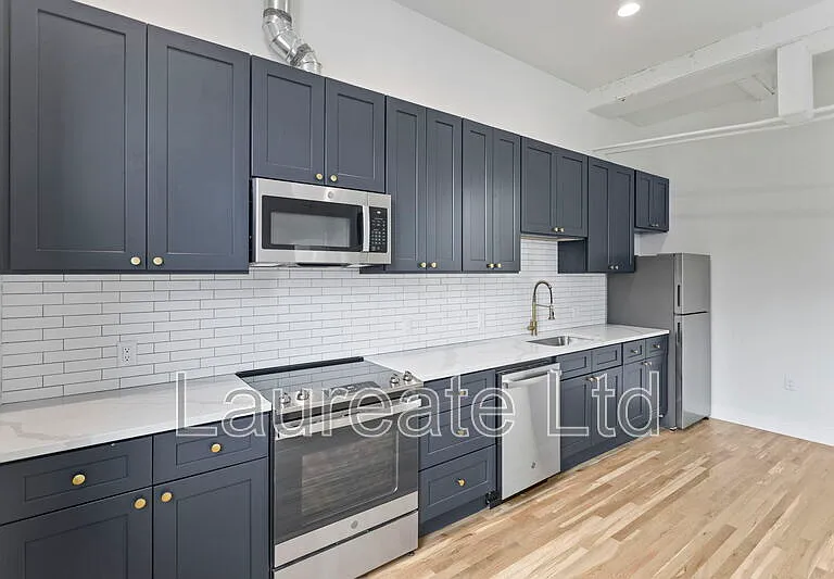 1736 E 31st Ave #2 — Photo 4
