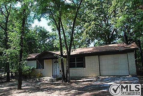 1st image of 316 Lakeside Dr