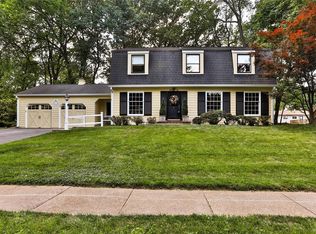 523 Weatherfield Ln, Saint Louis, MO