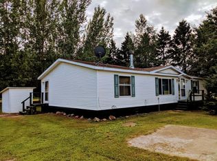 41973 Fishtail Rd, Hinckley, MN 55037