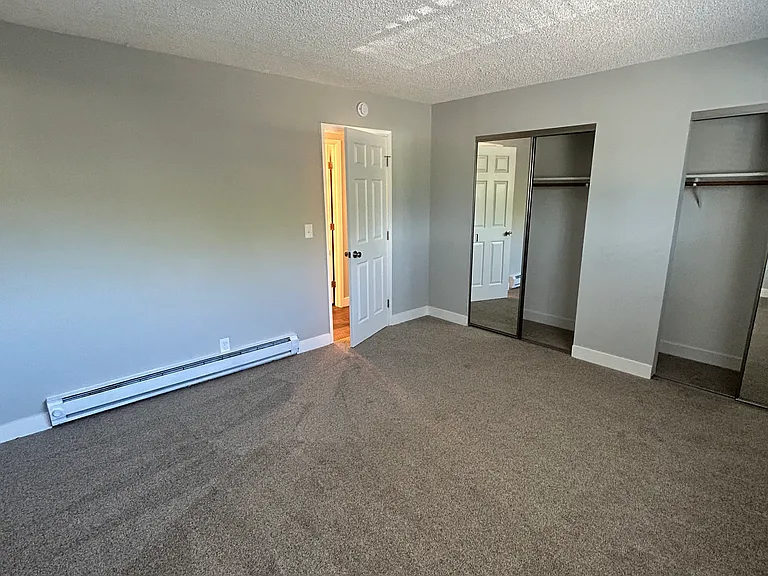3295 Brookdale Dr #4 — Photo 23