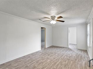 215 10th Ave, Chickasaw, AL 36611