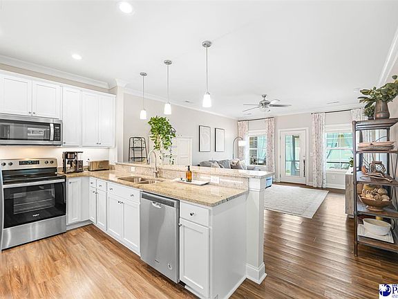 4th image of 1724 Oakdale Terrace Blvd #B-2