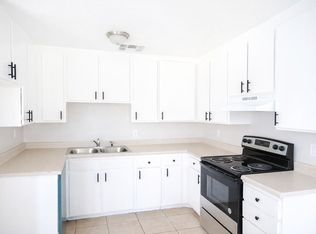 557 S El Cielo Rd #39, Palm Springs, CA 92264
