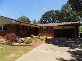 817 Plaza Dr, Joplin, MO 64804
