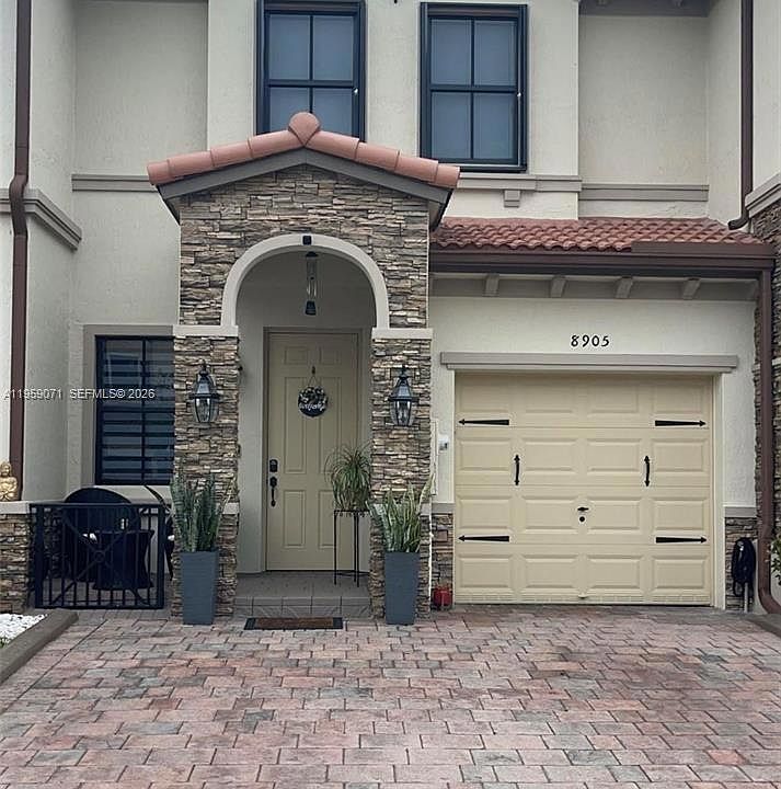 1st image of 8905 NW 98th Ave #905