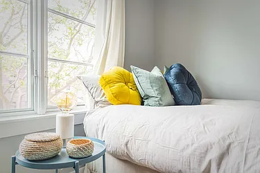 Rented by Venn NY Inc