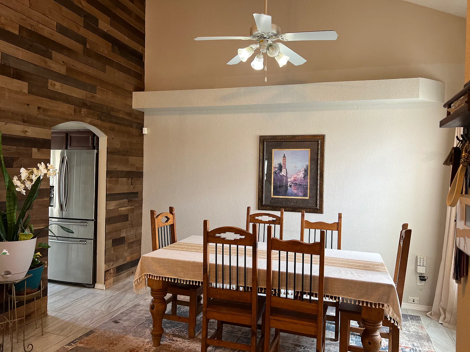 3 bed, 2.5 bath, 1669 sqft, $1,700 — Photo 4