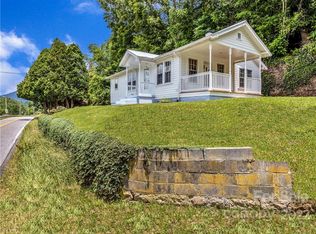 2001 Mine Creek Rd, Bakersville, NC 28705