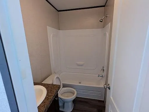 217 China Garden Ln — Photo 6
