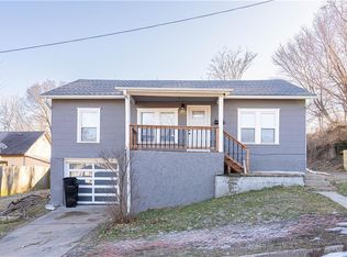 216 E Cherry St, Saint Joseph, MO 64505