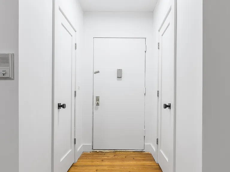 624 W 176th St #38 — Photo 16