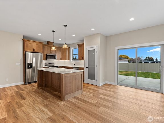 5th image of 2523 Plateau Drive
