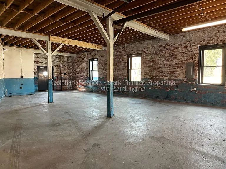 141 Depot St — Photo 22