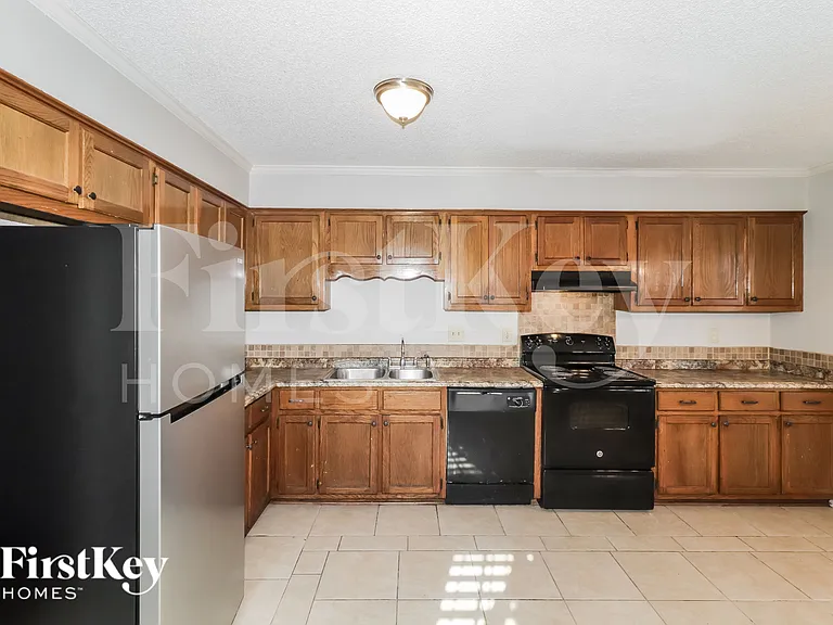 4925 Water Fowl Ln — Photo 8
