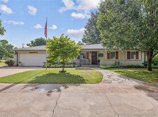 14319 W 18th Pl S, Sand Springs, OK 74063