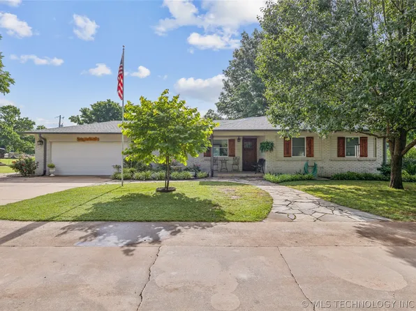 14319 W 18th Pl S, Sand Springs, OK 74063