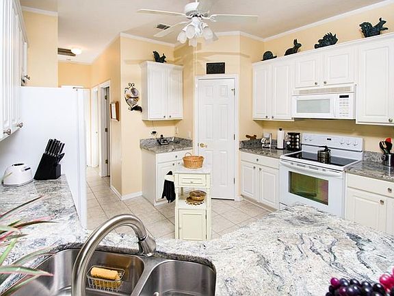 2nd image of 182 Largo Dr