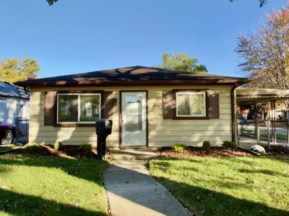21302 Powers Ave, Dearborn Heights, MI 48125