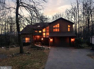 20 Highland Dr, Fleetwood, PA 19522