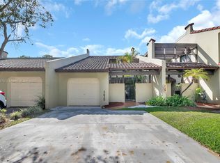 3429 Torremolinos Ave #E-37, Miami, FL 33178