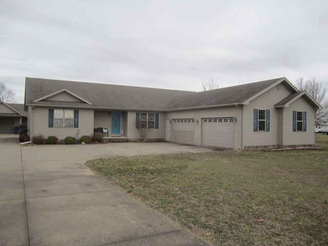 1st image of 44 Betty Sue Dr