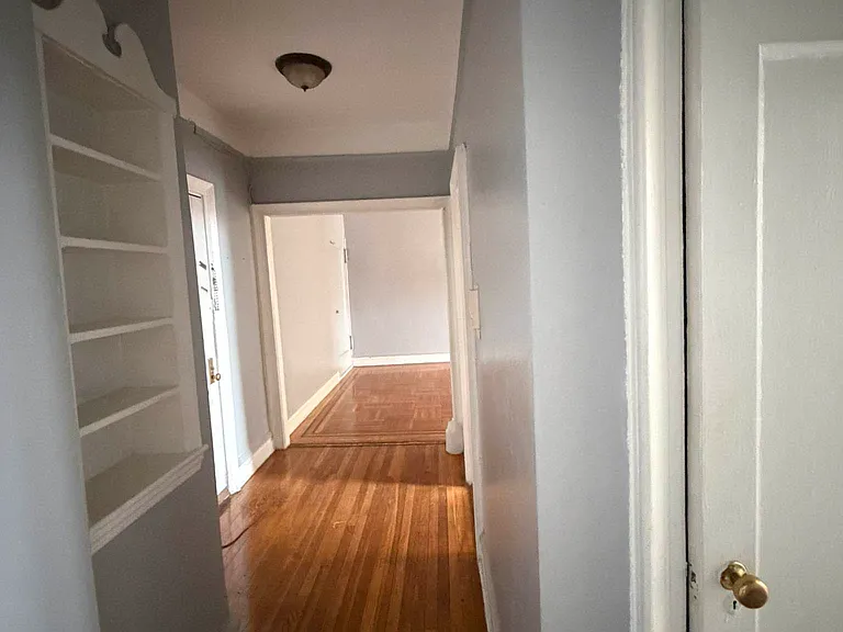 85-50 Forest Pkwy #4A — Photo 2