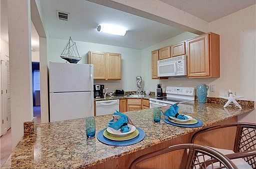 2nd image of 1664 Beach Blvd