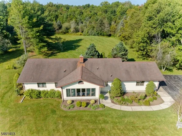 26 Fitzer Rd, Kingwood Twp., NJ 08825