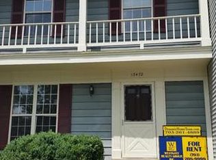 13472 Old Dairy Ct, Herndon, VA 20171