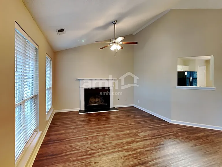 4654 Grove Ct — Photo 5