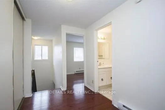 Building Photo - 862 Grenon Ave