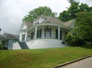 601 W 3rd Ave, Lenoir City, TN 37771