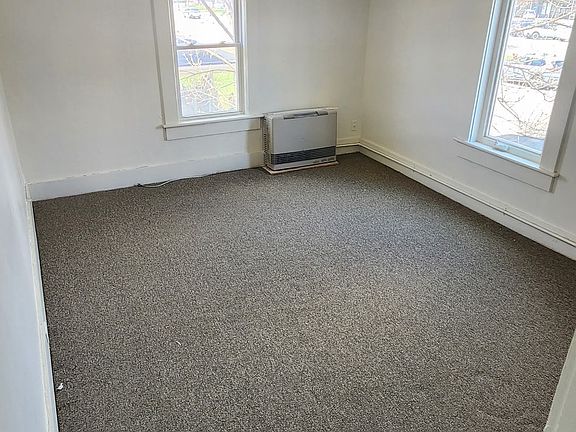 4th image of 86B Pearl St #B