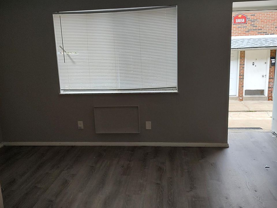 1st image of 10060 Toelle Ln APT B