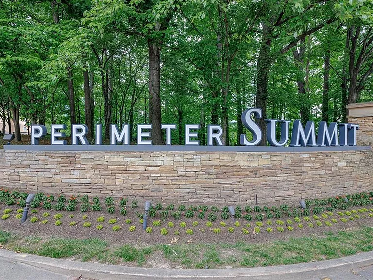 10 Perimeter Summit Blvd NE #3102 — Photo 73