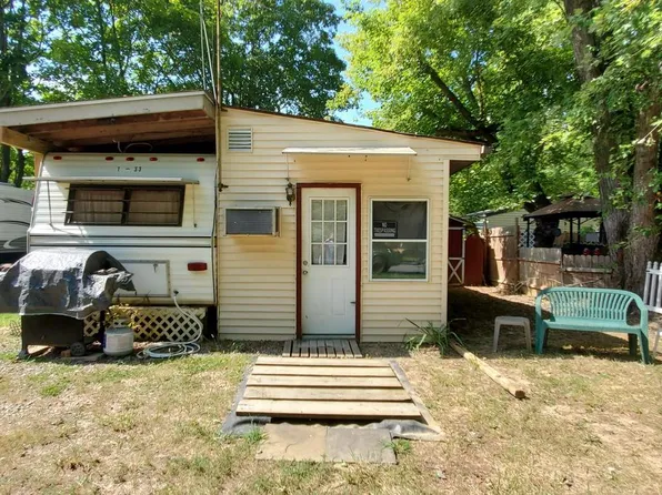 33 Commanche Dr #1, Earleville, MD 21919