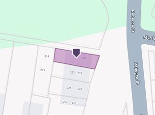 221 Rebecca St, Monessen, PA 15062