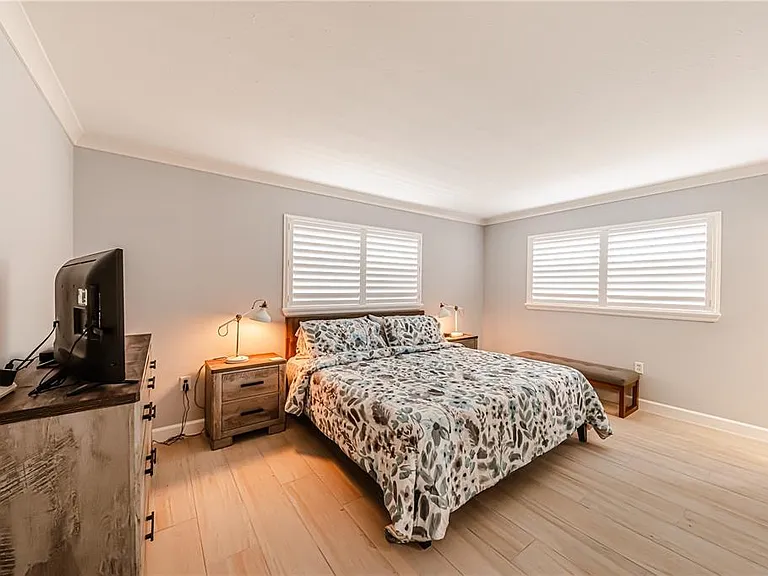 616 Flamingo Dr #102 — Photo 16