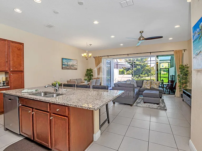 317 Captiva Dr #1 — Photo 4