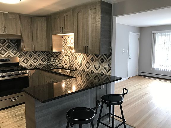5th image of 10425 S Keating Ave APT 3N