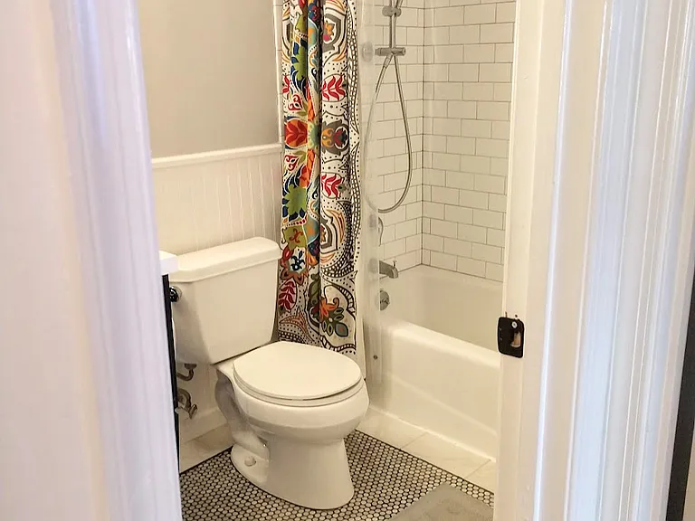 400 Hillstone Dr — Photo 15