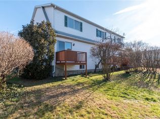 199 Wardwell St APT 2, Stamford, CT 06902