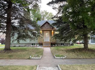 715 3rd St SE, Barnesville, MN 56514