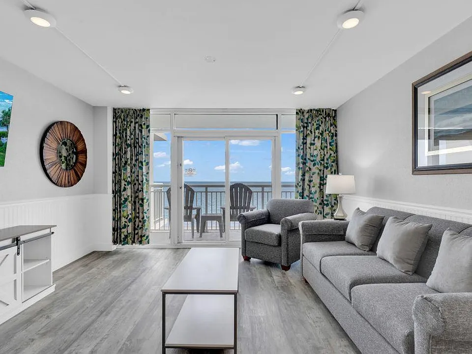 1700 N Ocean Blvd #ID1268061P