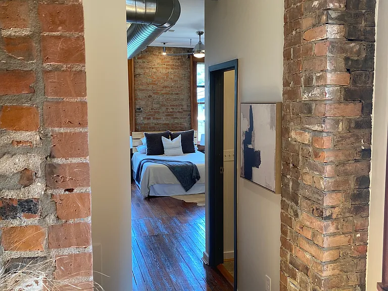 1232 Vine St #4 — Photo 5