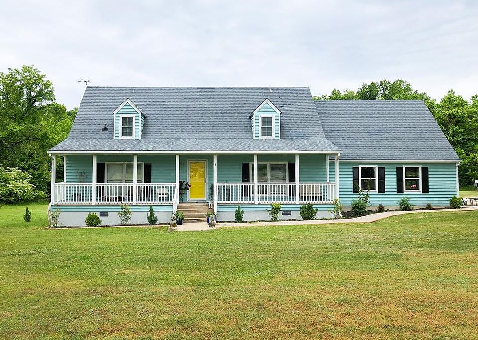 1st image of 339 Berry Hill Dr